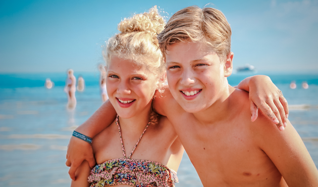 FAMILY SPECIAL – 2 KINDER GRATIS